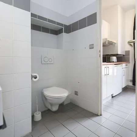 405 - Sejour Romantique Dans Un De 5 Apartment *