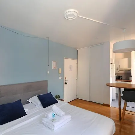 405 - Sejour Romantique Dans Un De 5 Apartment Paris